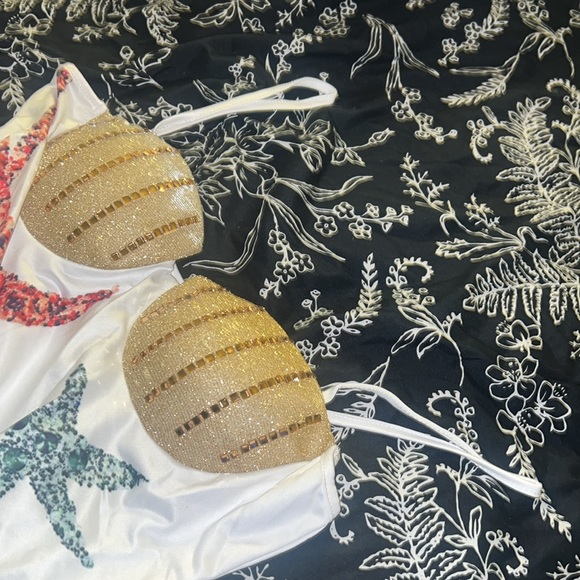 Dress - Picture 4 of 4